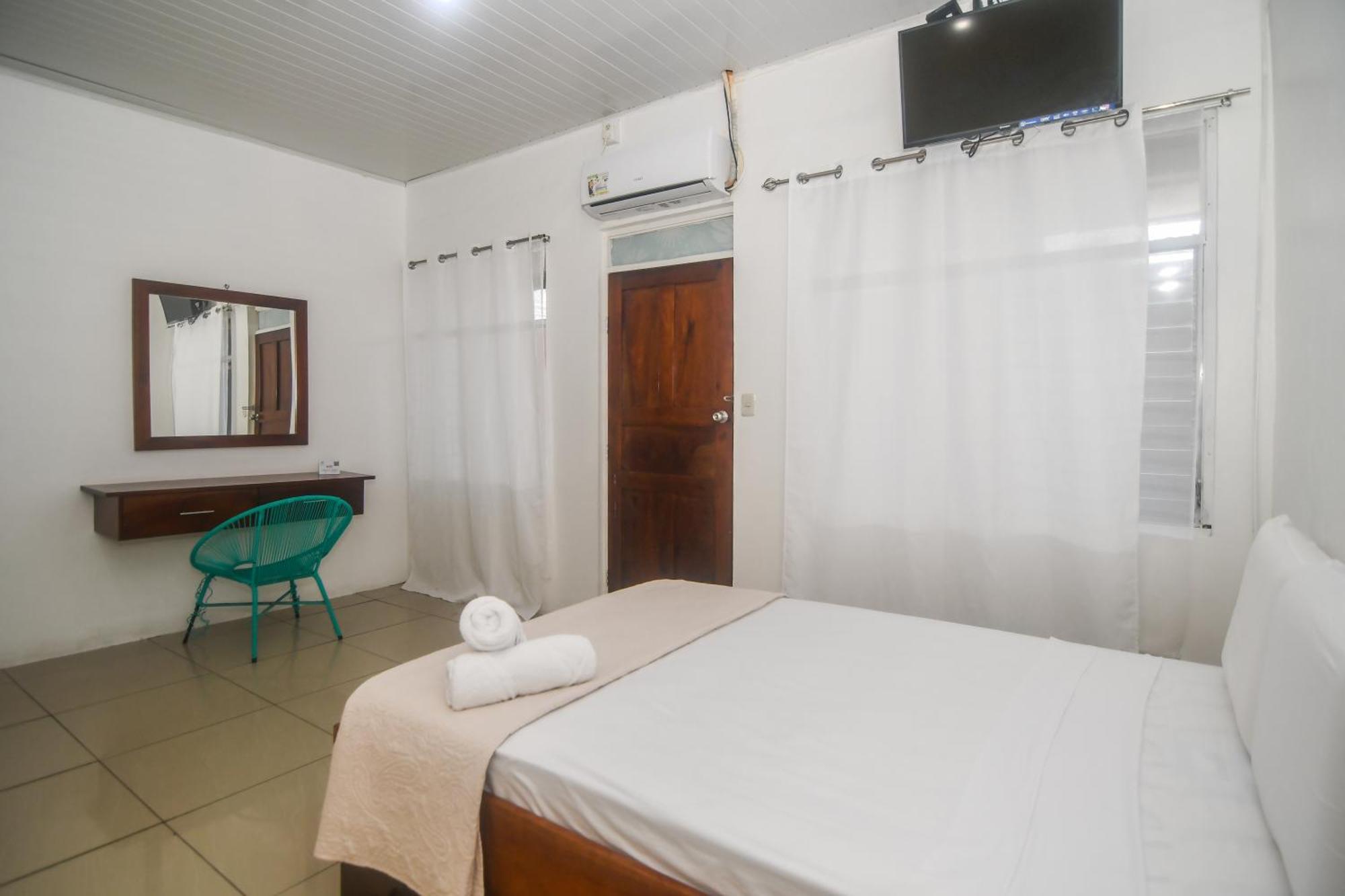 ホテル Puntarenas Bed & Coffee By Aldea エクステリア 写真